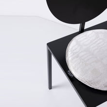 Carica l'immagine nel visualizzatore di Gallery, Sedia Pendolo Colors